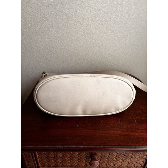 Coach VINTAGE Fletcher Crossbody #4150 Leather Flap Bag shoulder/ Handbag Ivory - Picture 3 of 11